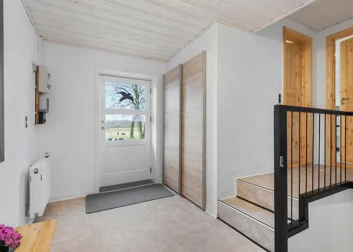 Five-bedroom In Kibak * Kibæk